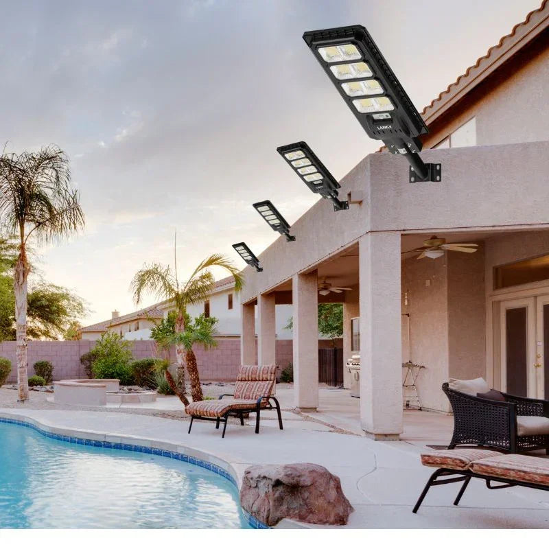 4 pack 200W solar street lights 25000 lumens