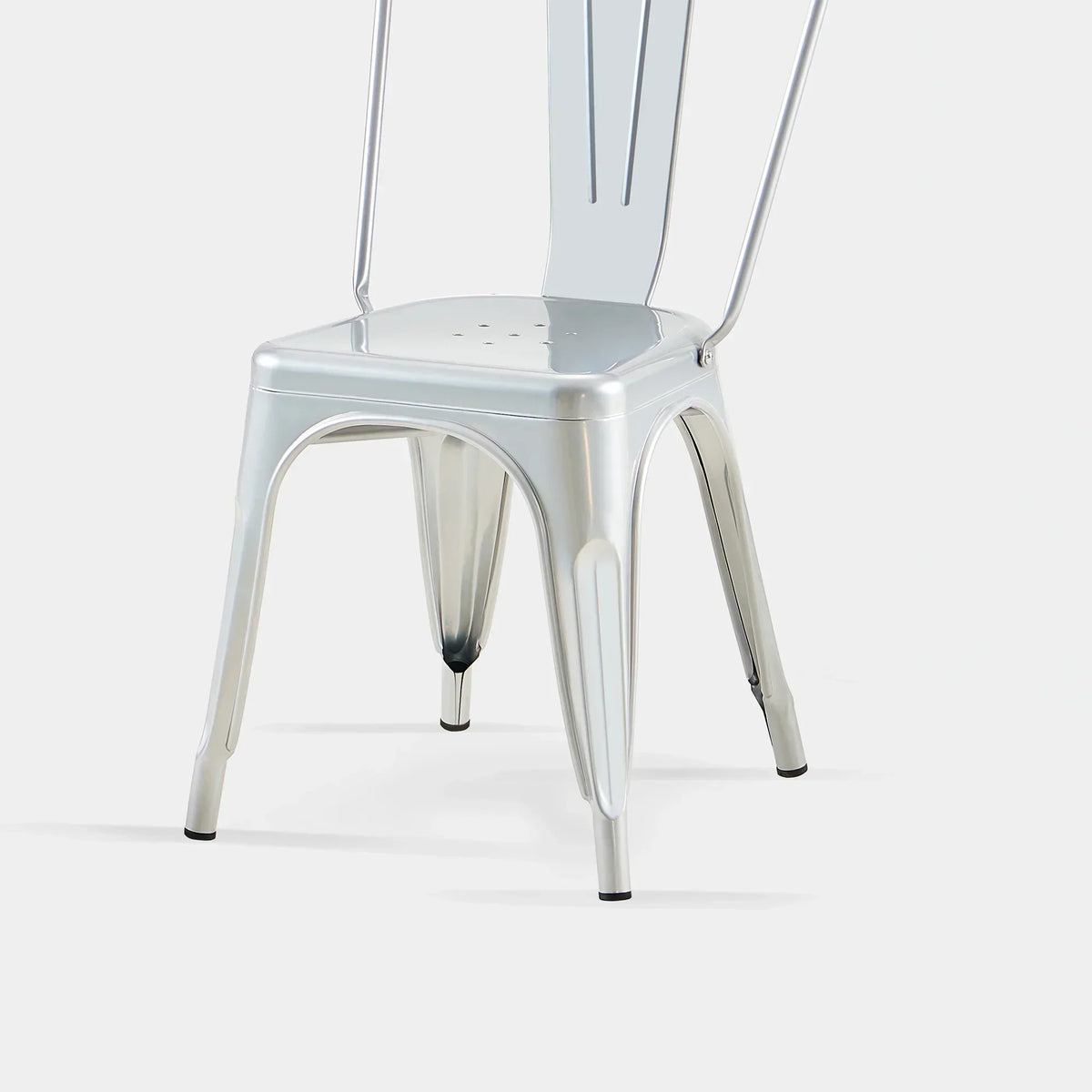 Set of 2 Industrial Metal Stackable Dining Chairs Indoor Outdoor for Kitchen Restaurant Cafe Bar