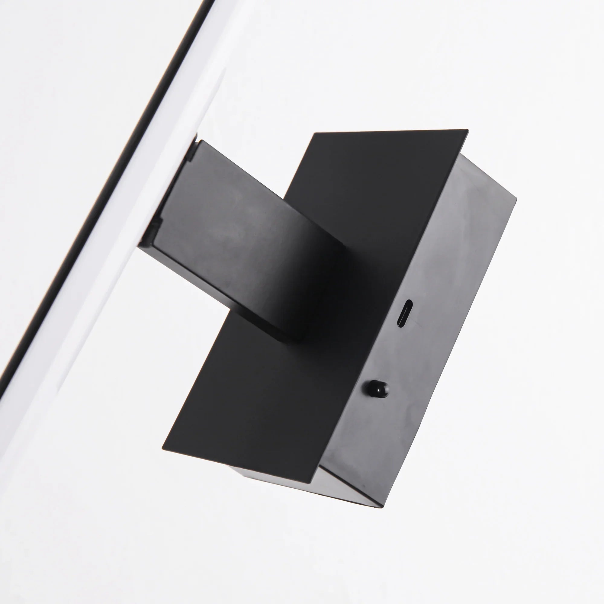 Battery-powered LED Mirror Vanity Light with Remote Control