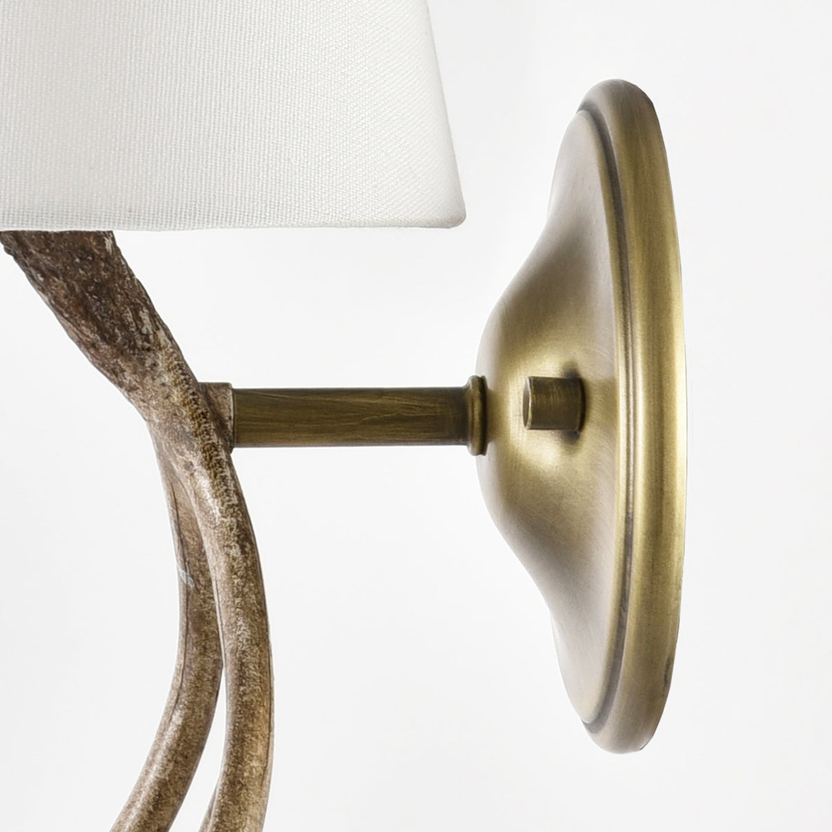 Omar 1-Light Antique Brass Wall Sconce
