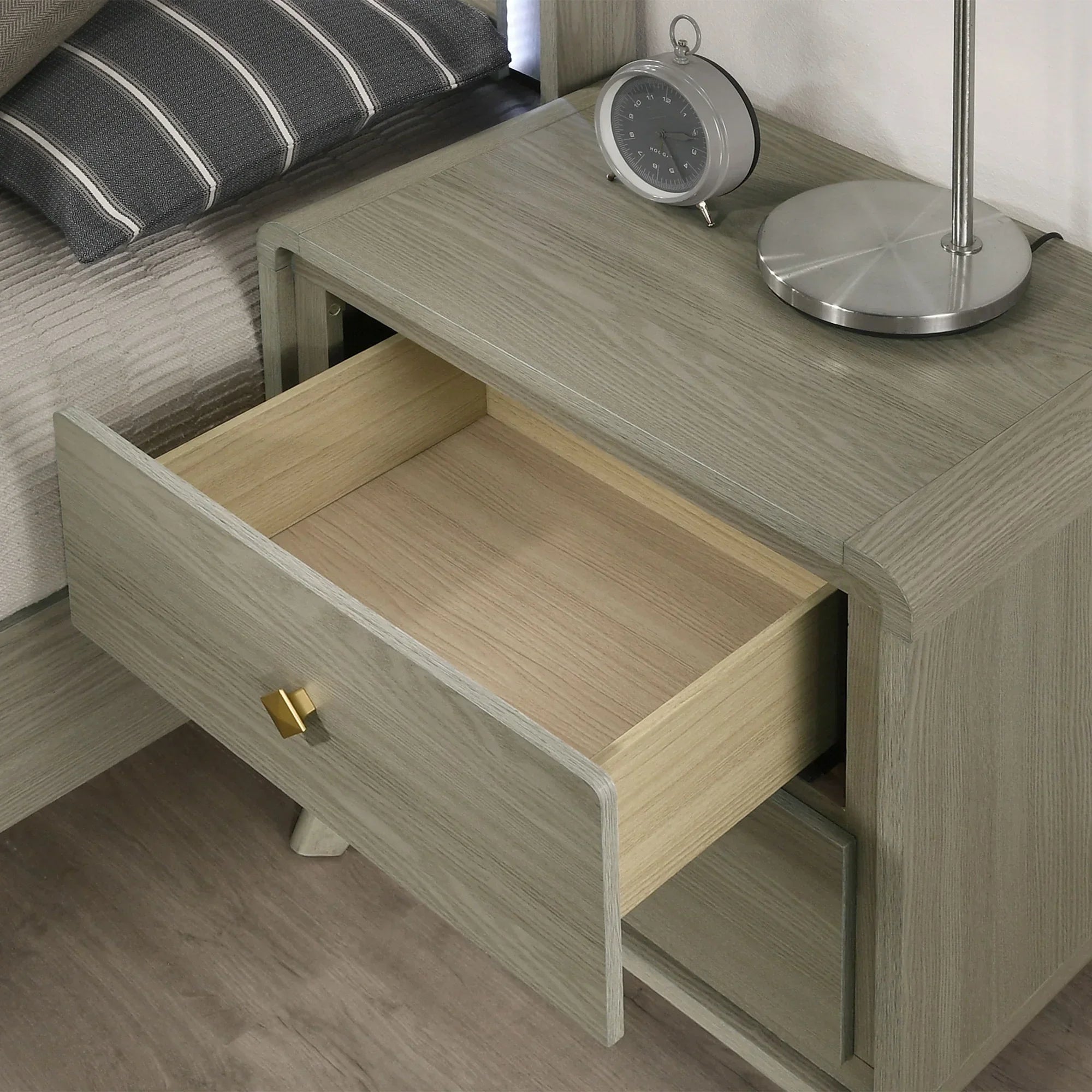 Rainier Modern 25